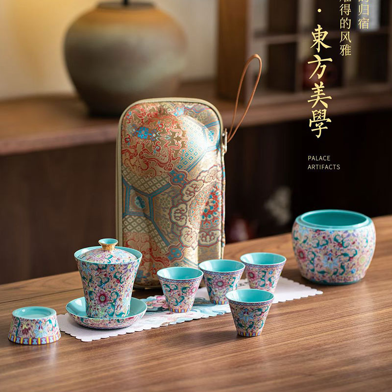 silicone- and paraben-free cleansing oil shampoo